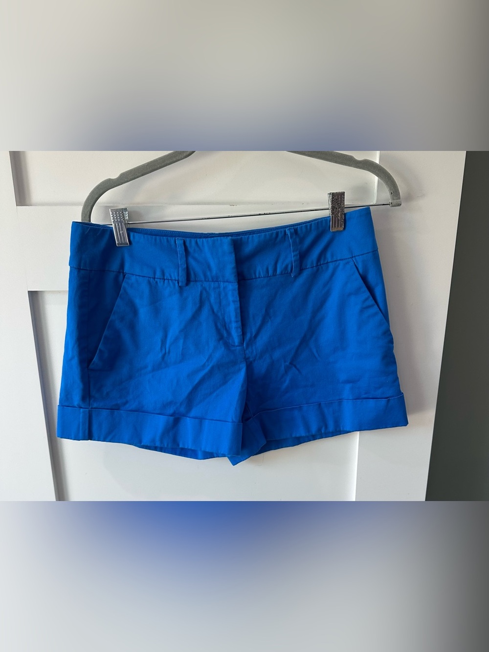 New York & Co. Blue Cuffed Shorts Womens Size 4 Pockets Stretch